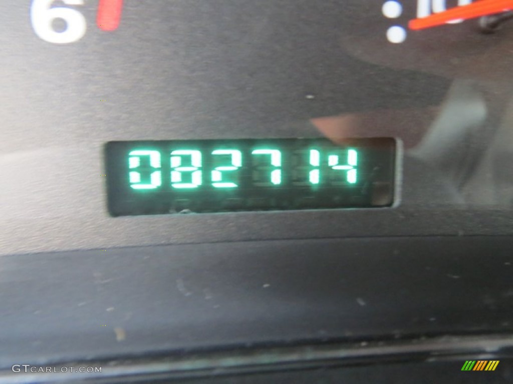2004 Wrangler X 4x4 - Solar Yellow / Dark Slate Gray photo #39