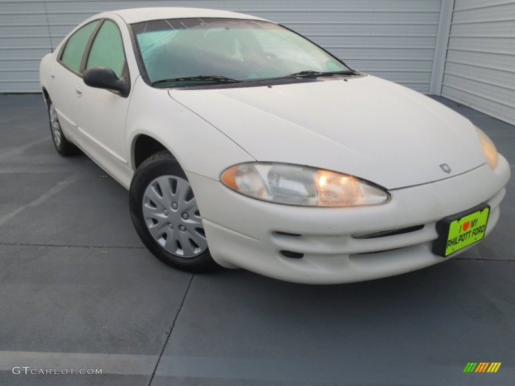 2002 Intrepid SE - Stone White / Dark Slate Gray photo #1