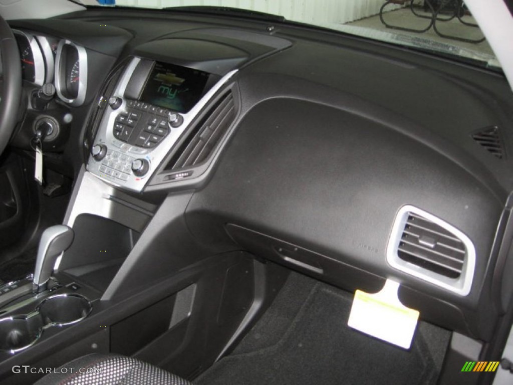 2013 Equinox LT AWD - Silver Ice Metallic / Jet Black photo #17