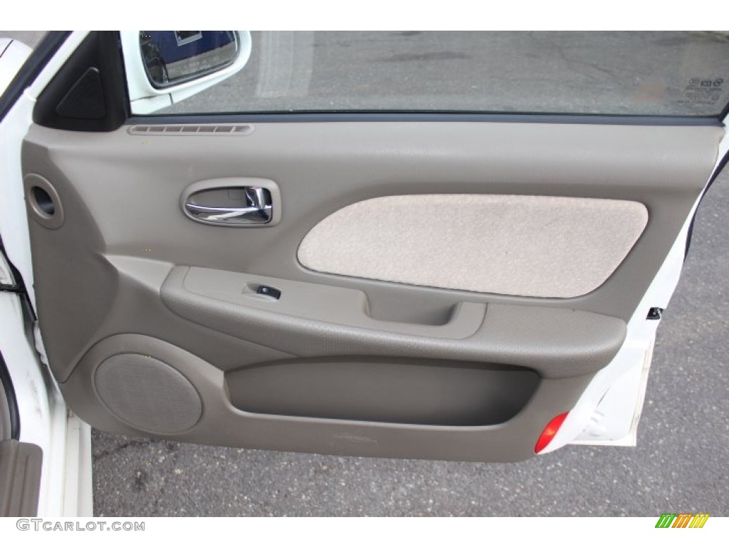 2004 Hyundai Sonata GLS Door Panel Photos