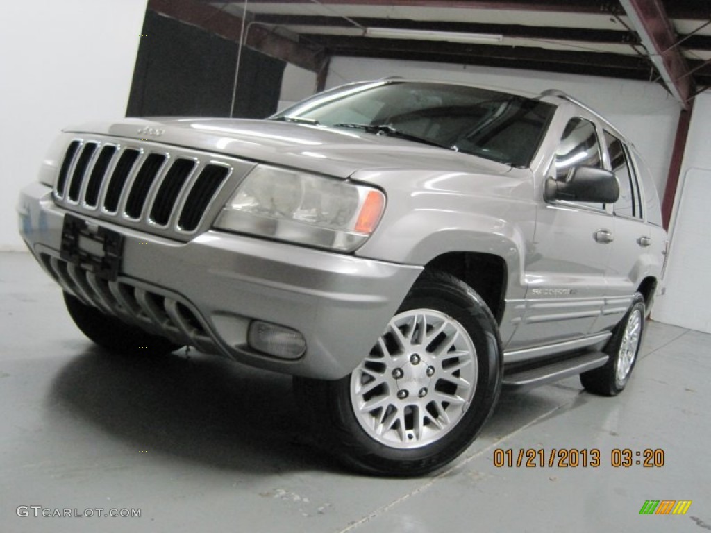 2002 Grand Cherokee Limited - Silverstone Metallic / Dark Slate Gray photo #3