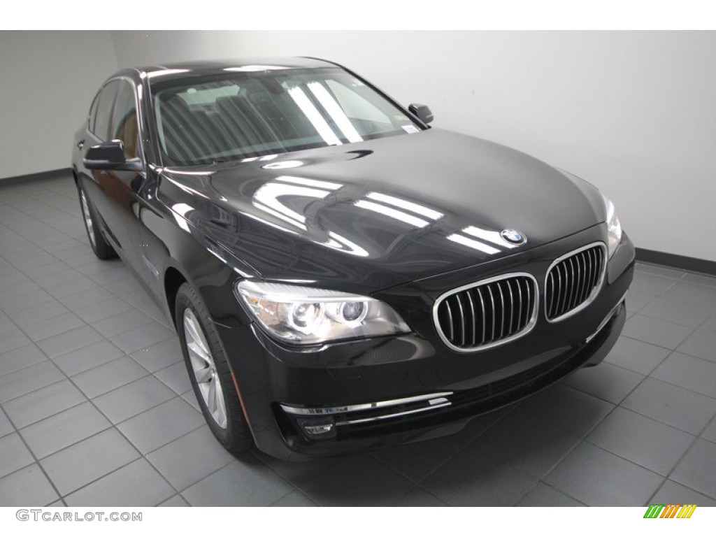 2013 7 Series 740i Sedan - Black Sapphire Metallic / Black photo #5