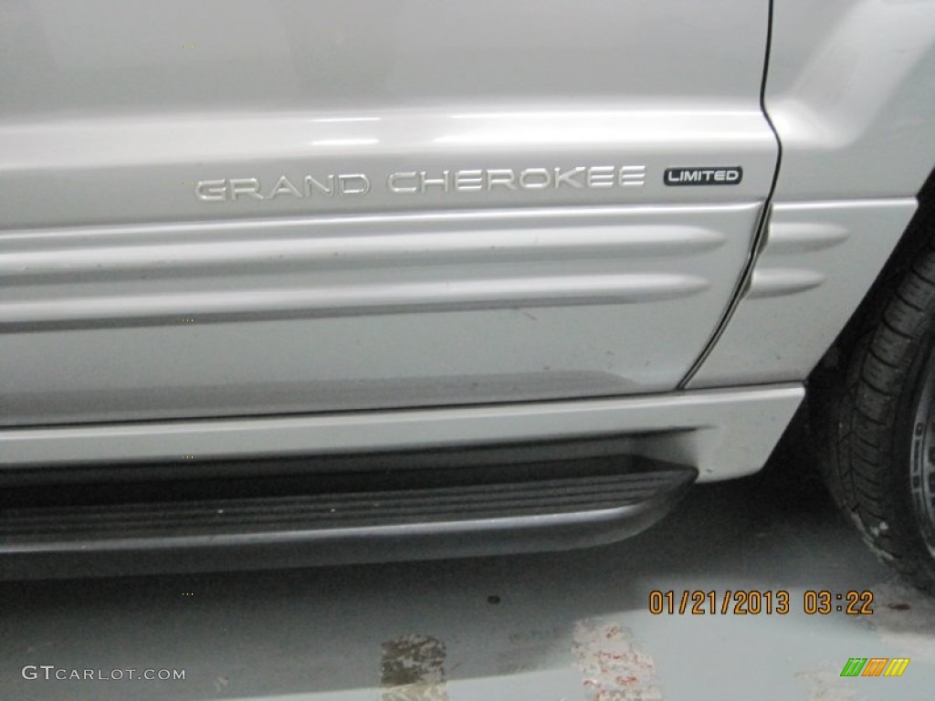 2002 Grand Cherokee Limited - Silverstone Metallic / Dark Slate Gray photo #18