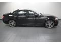 Black Sapphire Metallic - M5 Sedan Photo No. 2