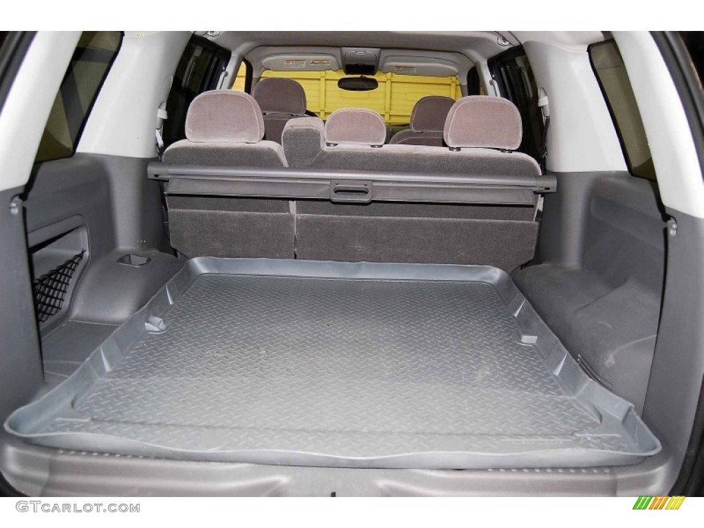 2004 Explorer XLT - Black / Graphite photo #15