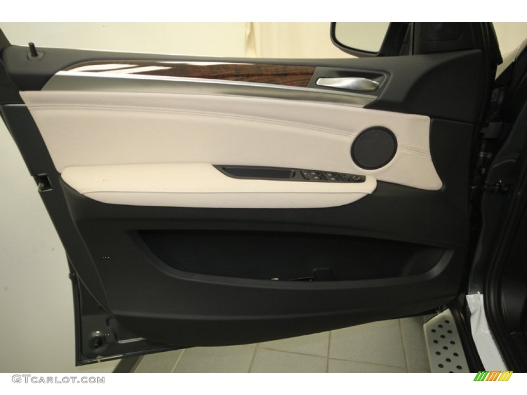 2013 BMW X5 xDrive 35i Premium Oyster Door Panel Photo #76196319