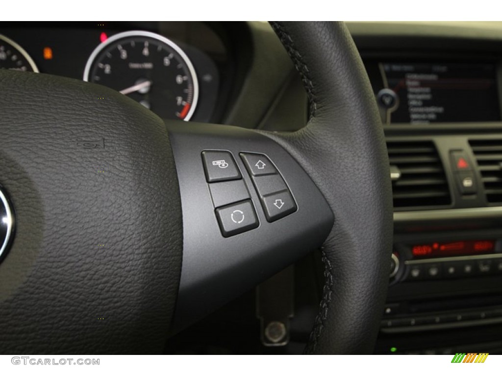 2013 BMW X5 xDrive 35i Premium Controls Photo #76196463