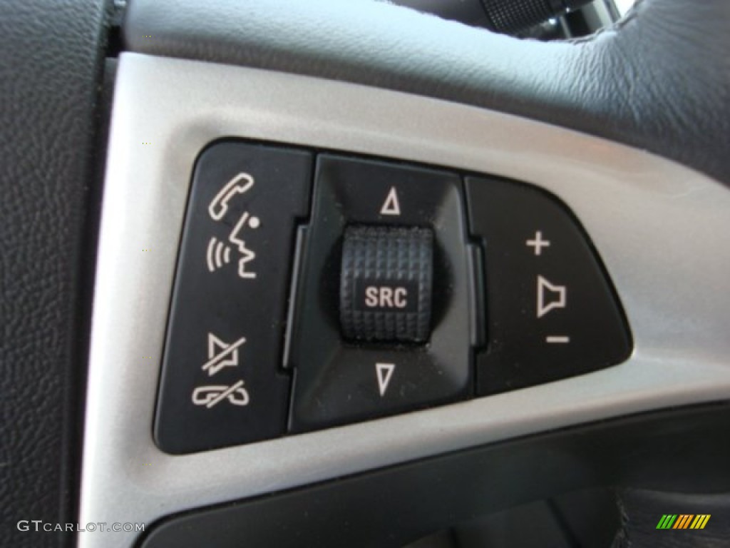 2010 GMC Terrain SLT Controls Photo #76196573