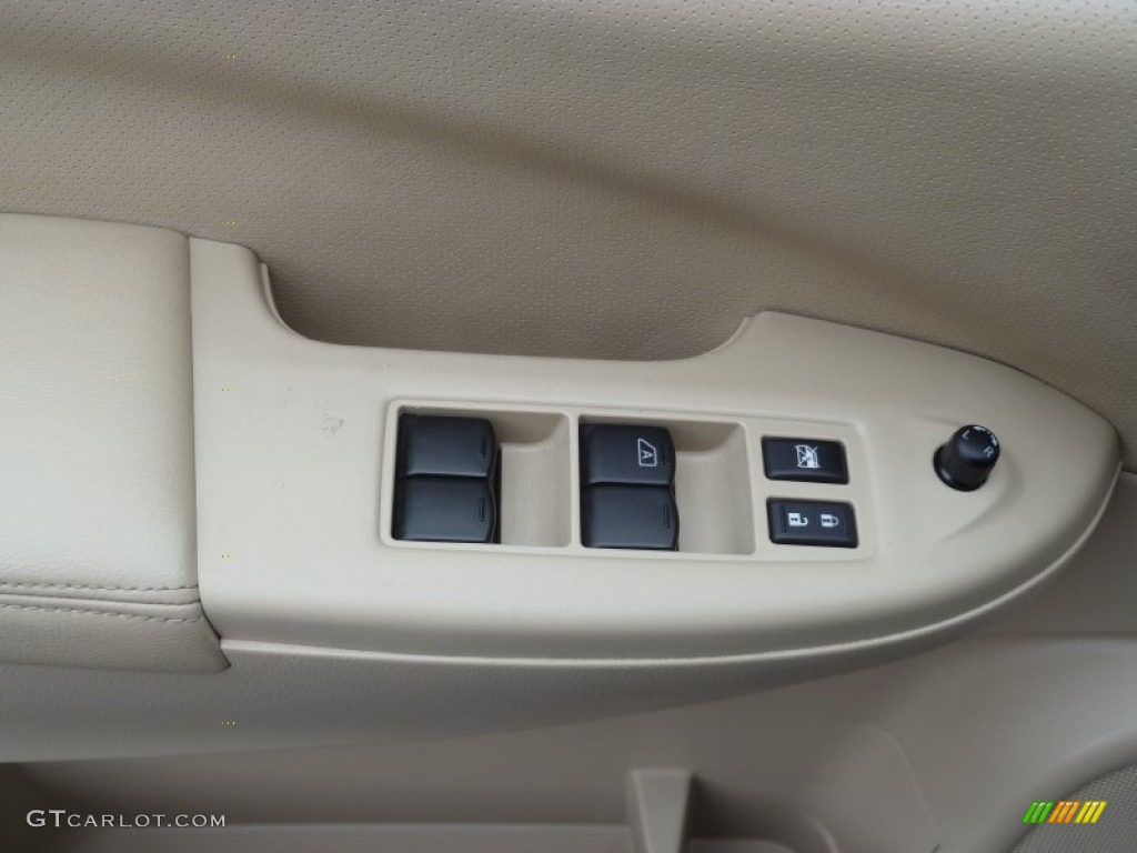 2012 Quest 3.5 S - Titanium Beige / Beige photo #24