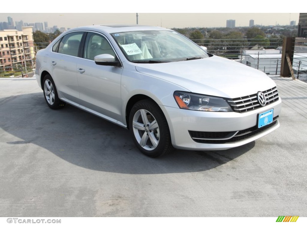 Reflex Silver Metallic 2013 Volkswagen Passat TDI SE Exterior Photo #76202918