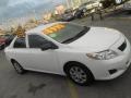 Super White - Corolla  Photo No. 9