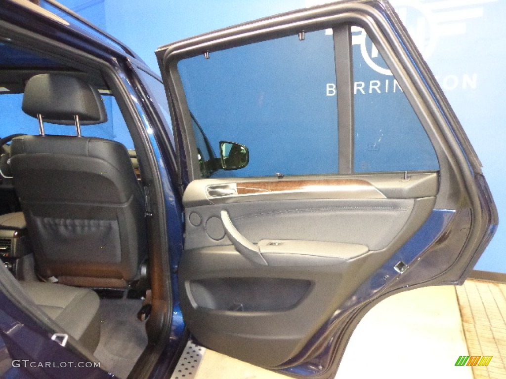 2012 X5 xDrive50i - Deep Sea Blue Metallic / Black photo #33