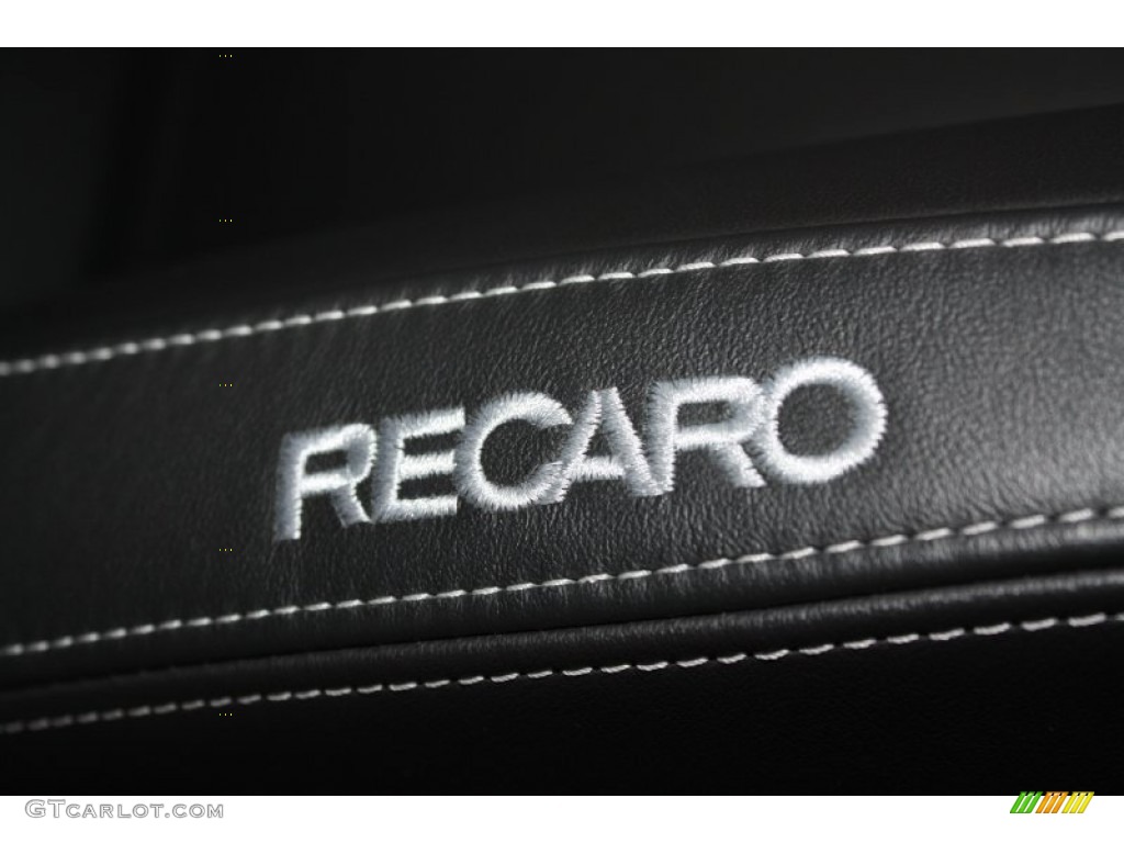 2013 Focus ST Hatchback - Tuxedo Black / ST Charcoal Black Full-Leather Recaro Seats photo #14
