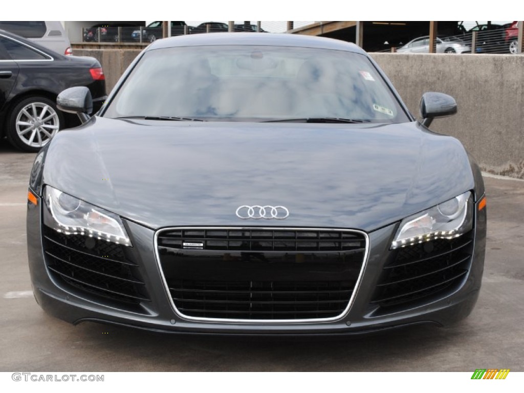2009 R8 4.2 FSI quattro - Daytona Grey Pearl Effect / Fine Nappa Black Leather photo #2