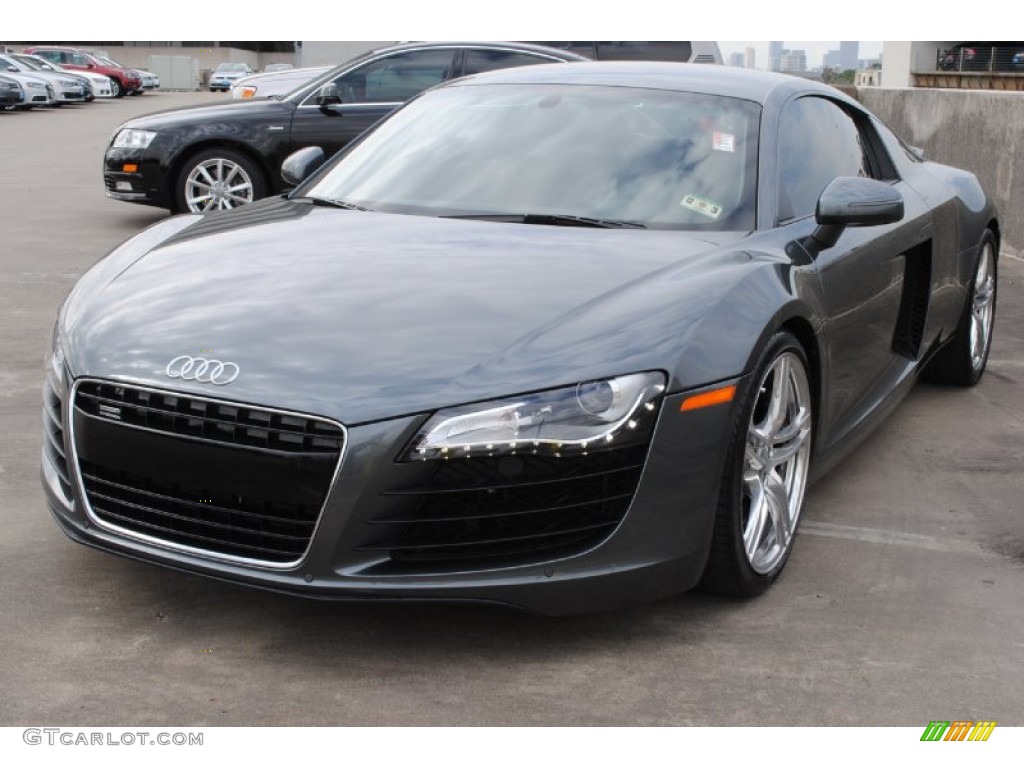 2009 R8 4.2 FSI quattro - Daytona Grey Pearl Effect / Fine Nappa Black Leather photo #3