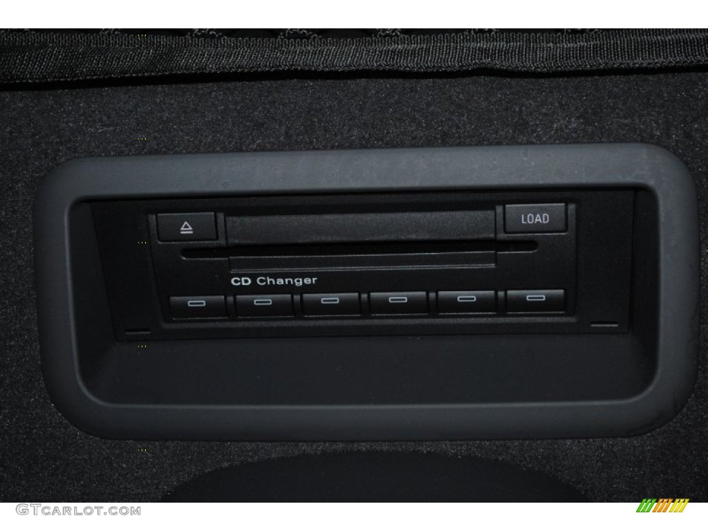 2009 R8 4.2 FSI quattro - Daytona Grey Pearl Effect / Fine Nappa Black Leather photo #24