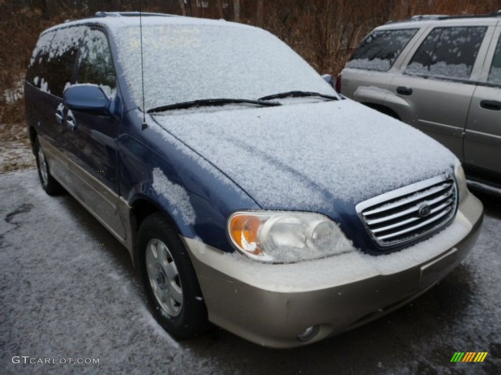 2002 Sedona EX - Blue Sapphire / Beige photo #1