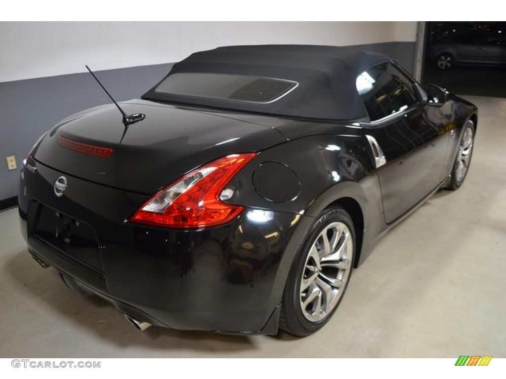 2010 370Z Touring Roadster - Magnetic Black / Gray Leather photo #28