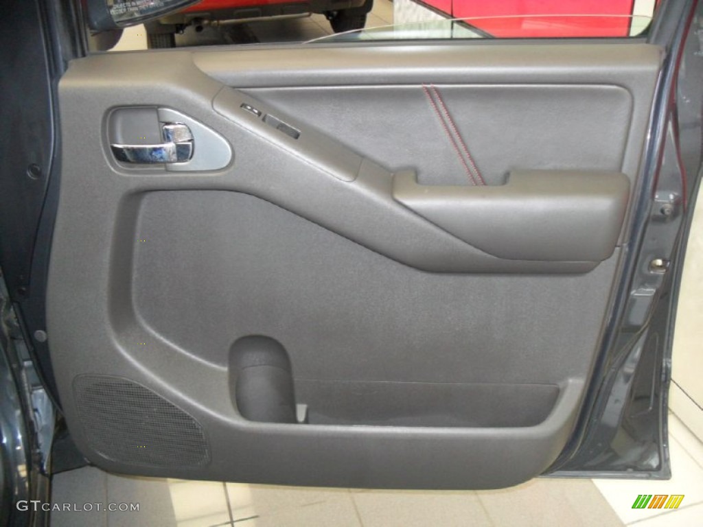 2010 Nissan Frontier Pro-4X Crew Cab 4x4 Pro-4X Charcoal Door Panel Photo #76207649