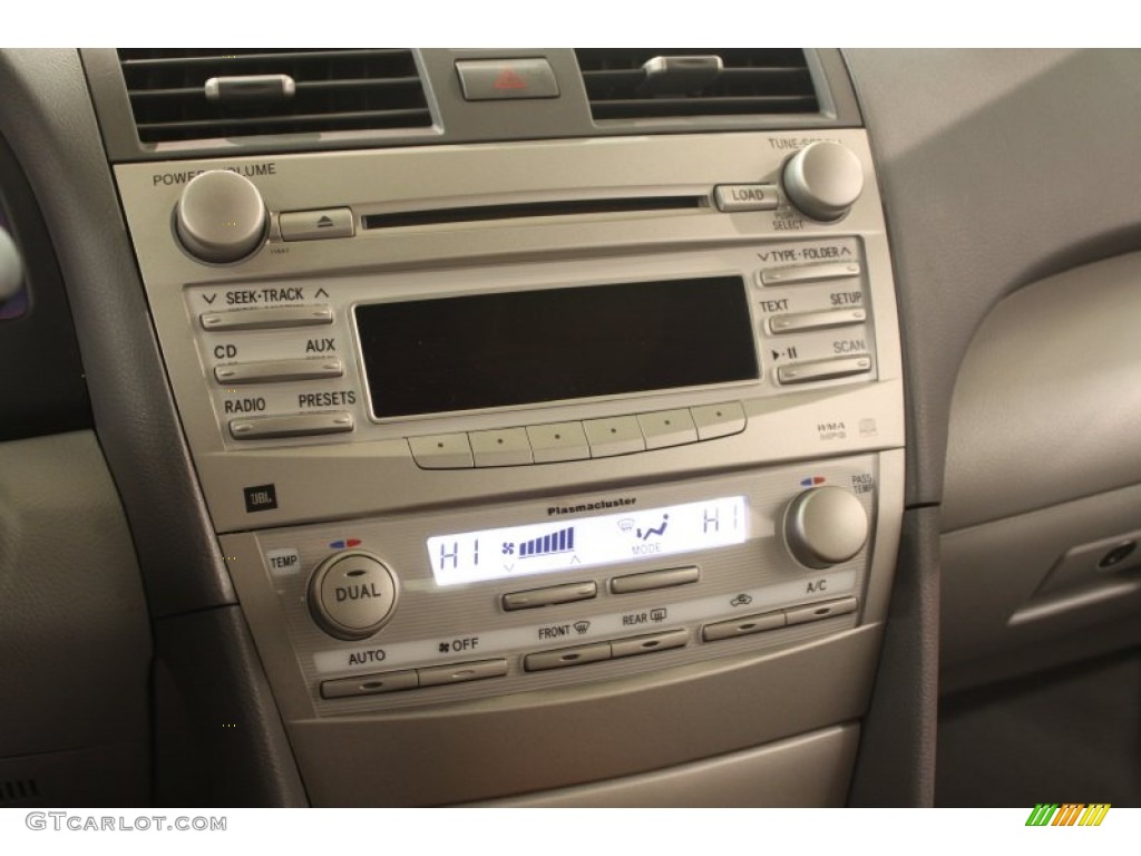 2010 Camry XLE - Classic Silver Metallic / Ash Gray photo #10