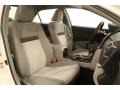 Super White - Camry LE Photo No. 27