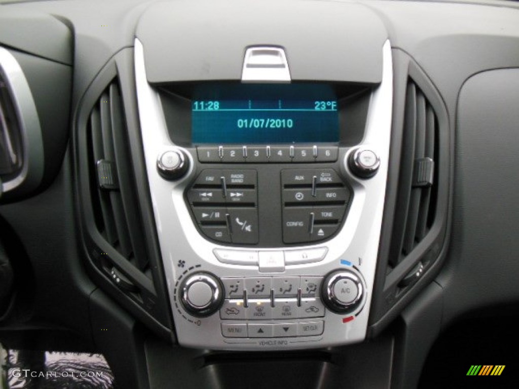 2013 Chevrolet Equinox LS Controls Photo #76210511