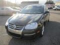 Black - Jetta SE Sedan Photo No. 16
