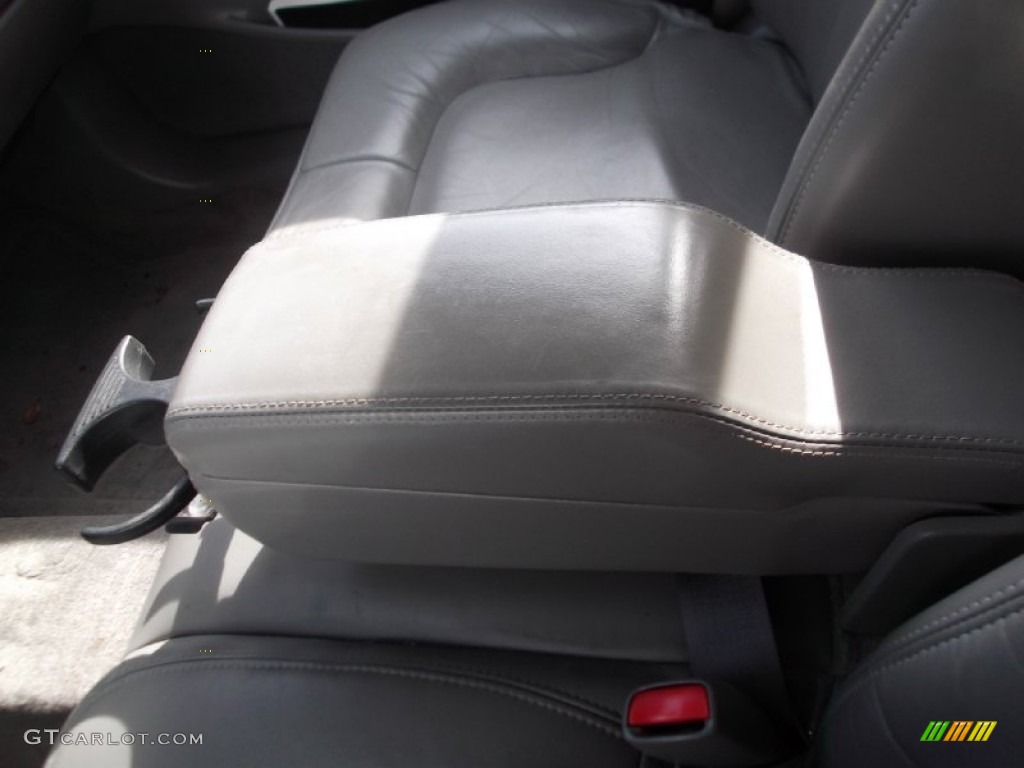 2004 Park Avenue  - Silver Blue Ice Metallic / Medium Gray photo #21