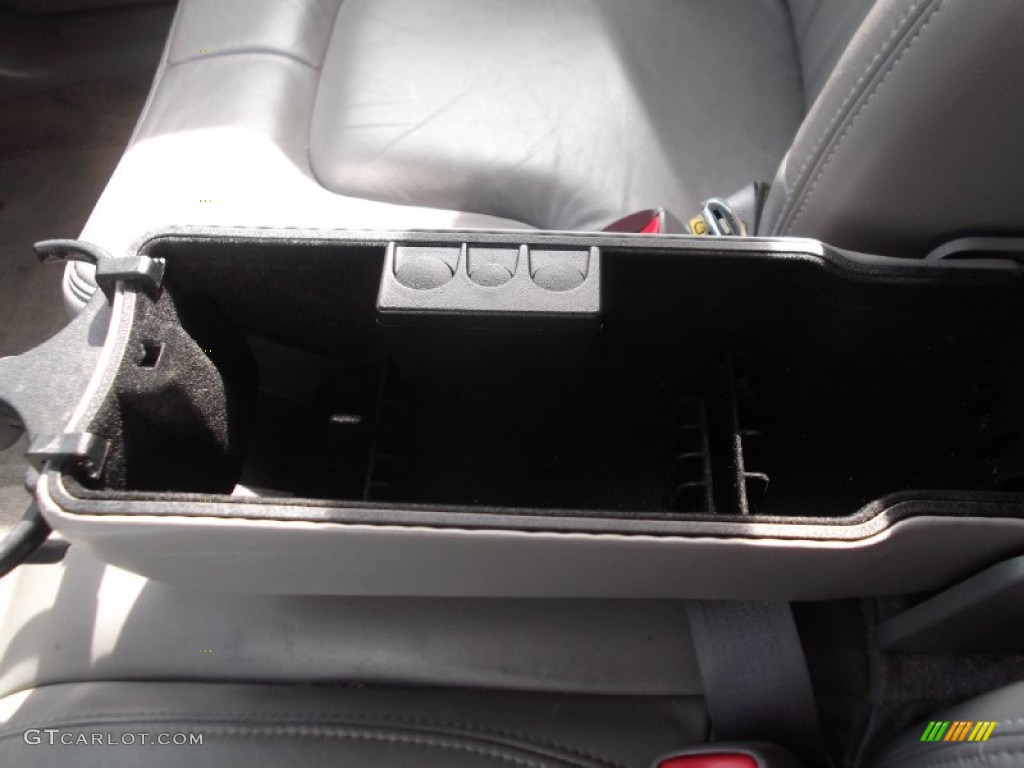 2004 Park Avenue  - Silver Blue Ice Metallic / Medium Gray photo #22