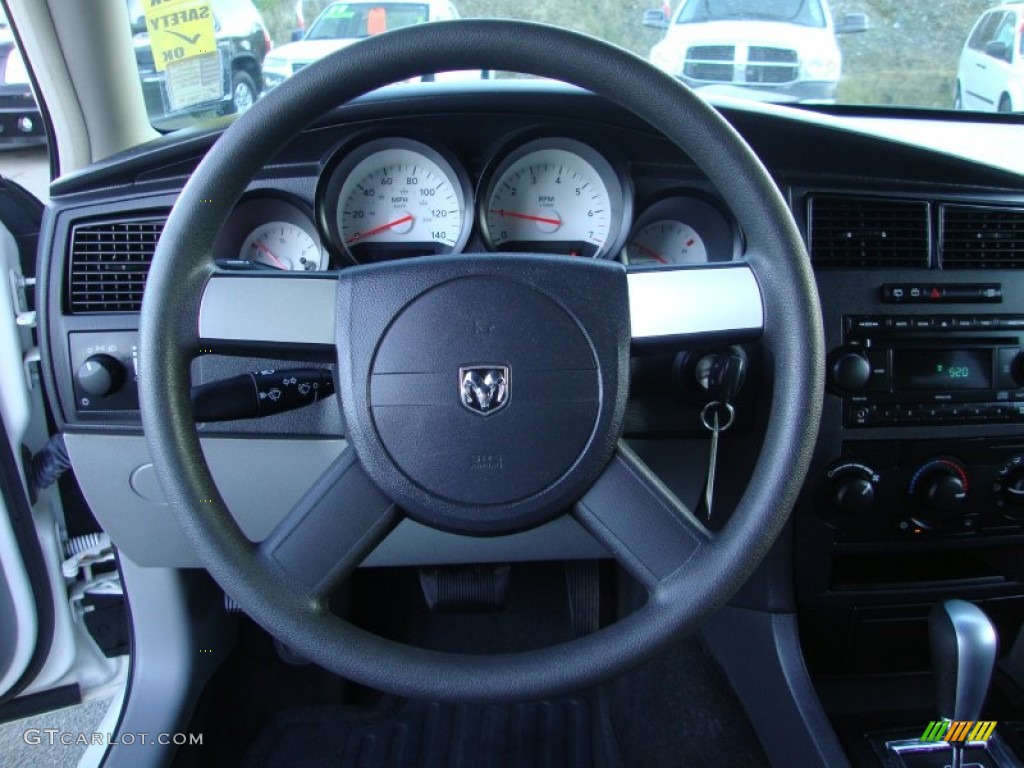 2007 Dodge Magnum SE Dark Slate Gray/Light Graystone Steering Wheel Photo #76217097