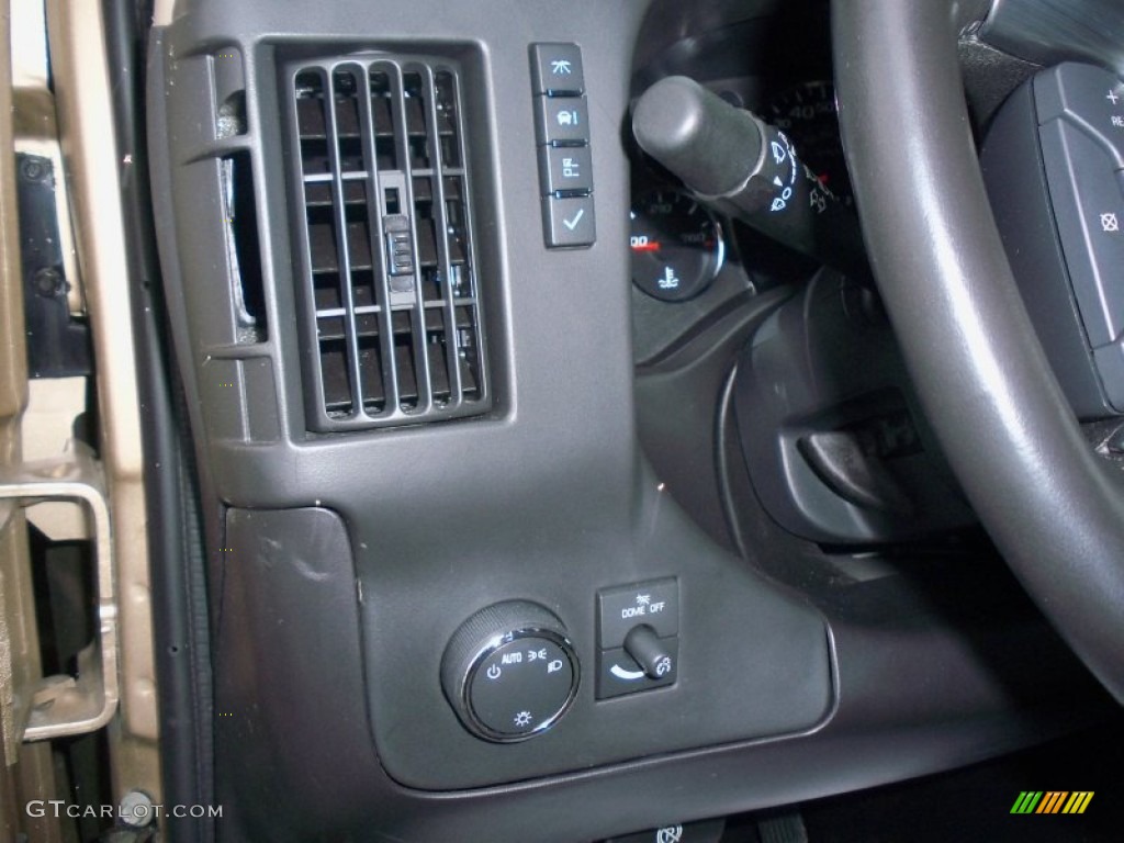 2012 Express LT 1500 AWD Passenger Van - Sandstone Metallic / Neutral photo #23