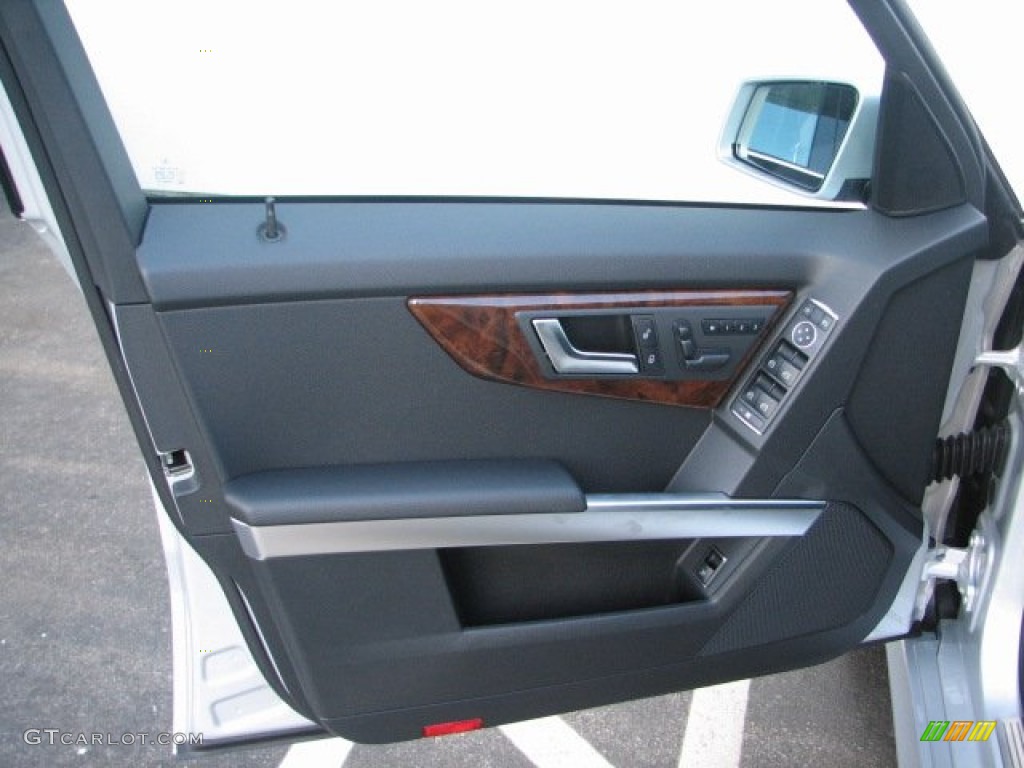 2012 Mercedes-Benz GLK 350 4Matic Door Panel Photos