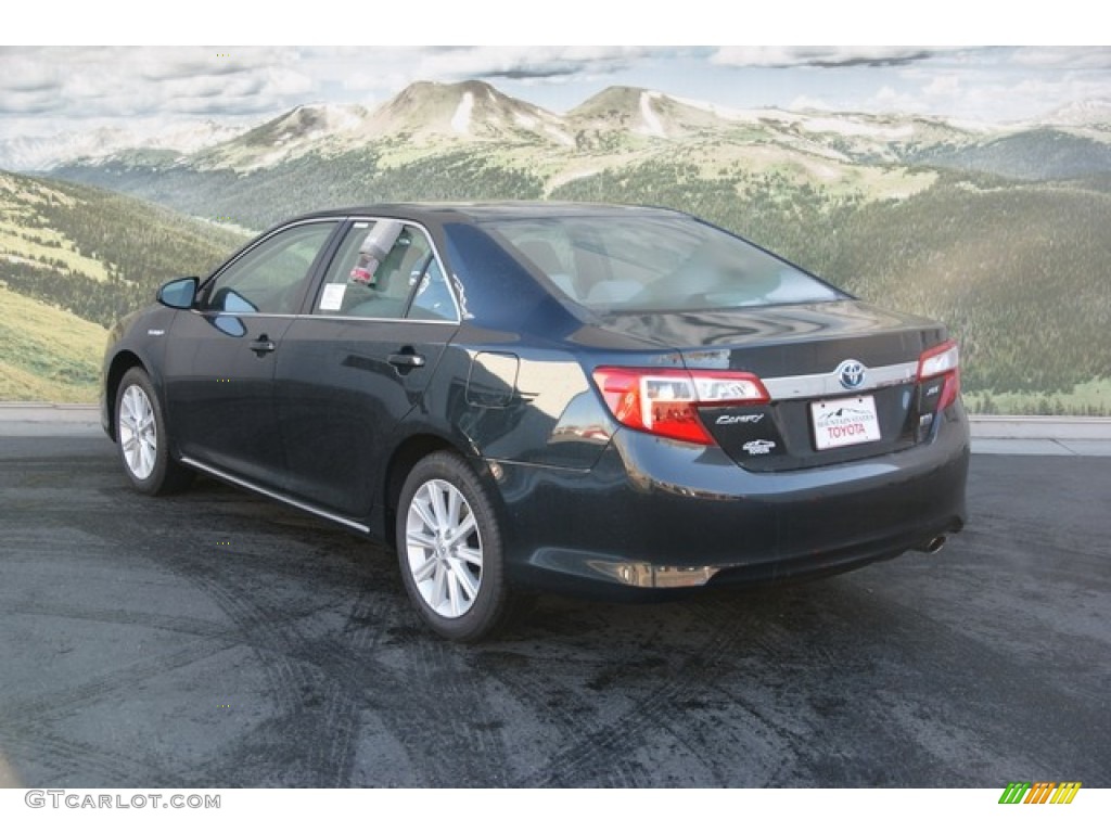 2013 Camry Hybrid XLE - Cosmic Gray Metallic / Light Gray photo #2