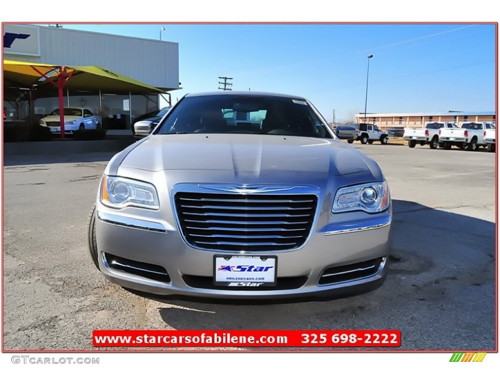 2013 300  - Billet Silver Metallic / Black photo #9