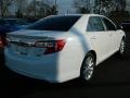Super White - Camry Hybrid XLE Photo No. 3