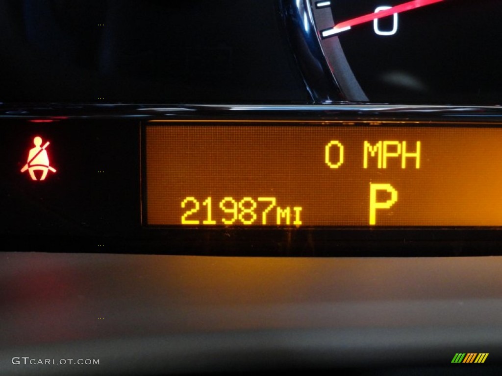 2010 STS 4 V6 AWD - Black Cherry / Cashmere photo #22