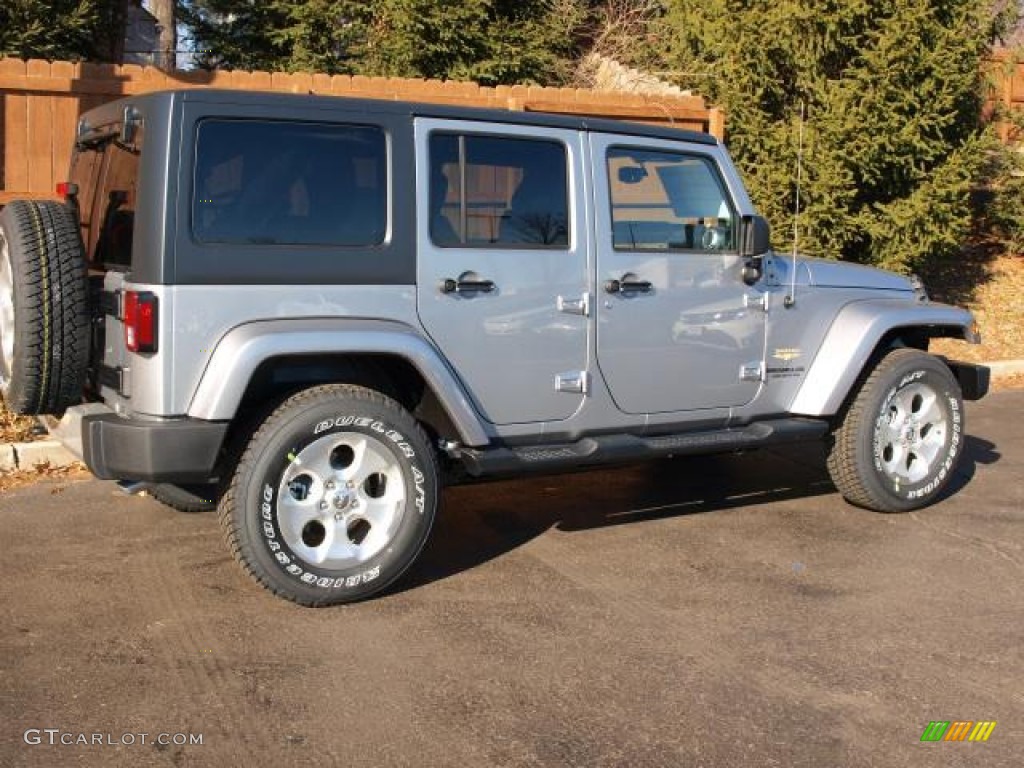 2013 Wrangler Unlimited Sahara 4x4 - Billet Silver Metallic / Black photo #3