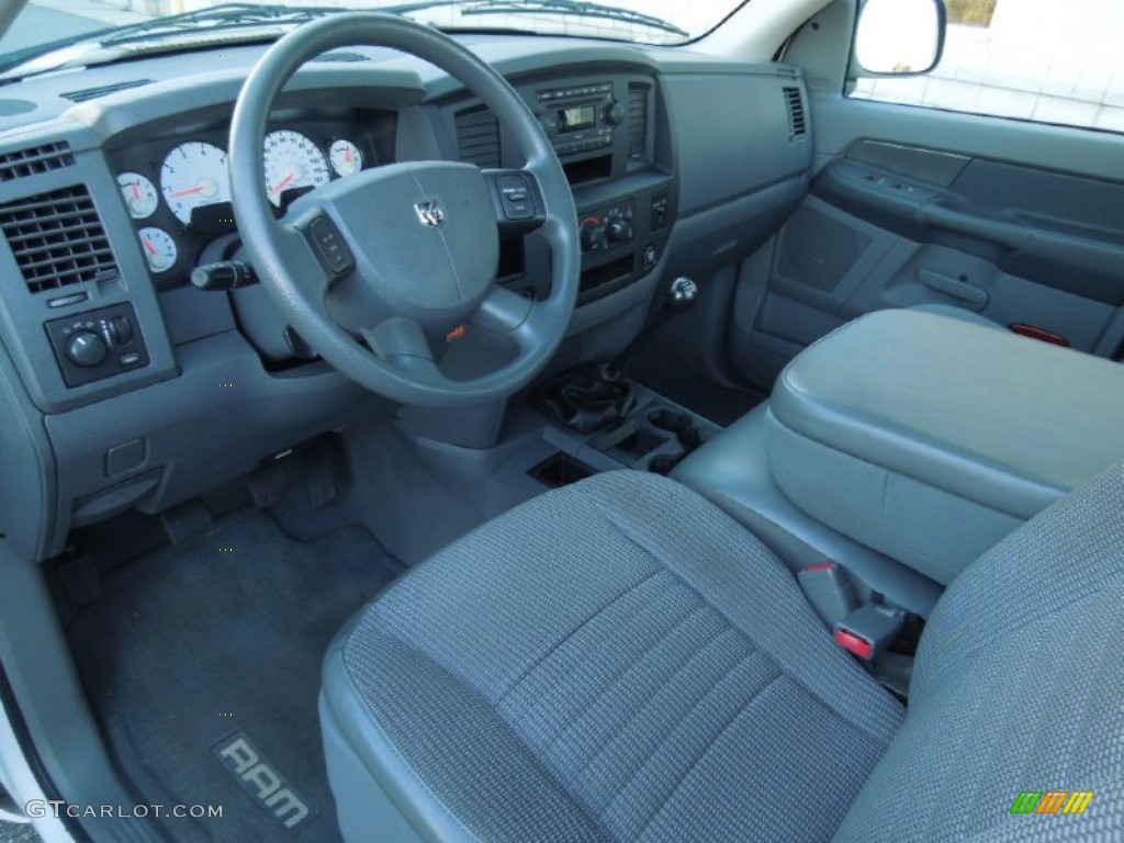 2007 Ram 1500 SXT Regular Cab - Bright White / Medium Slate Gray photo #24