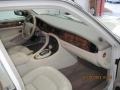 2001 White Onyx Jaguar XJ XJ8  photo #17