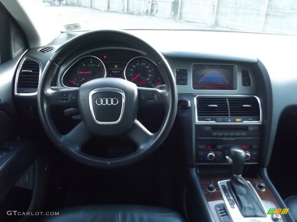 2009 Audi Q7 3.0 TDI quattro Dashboard Photos