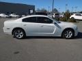 Bright White - Charger SE Photo No. 6