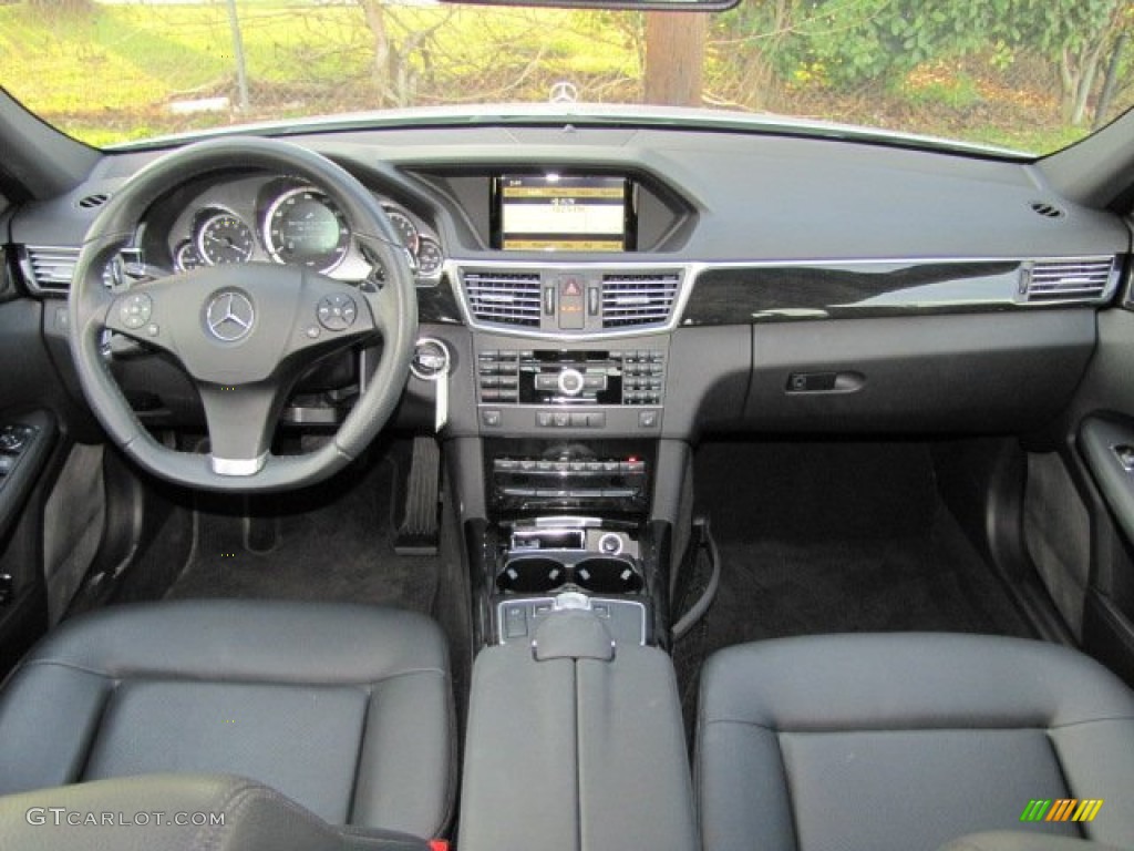 2011 Mercedes-Benz E 350 Sedan Black Dashboard Photo #76234223