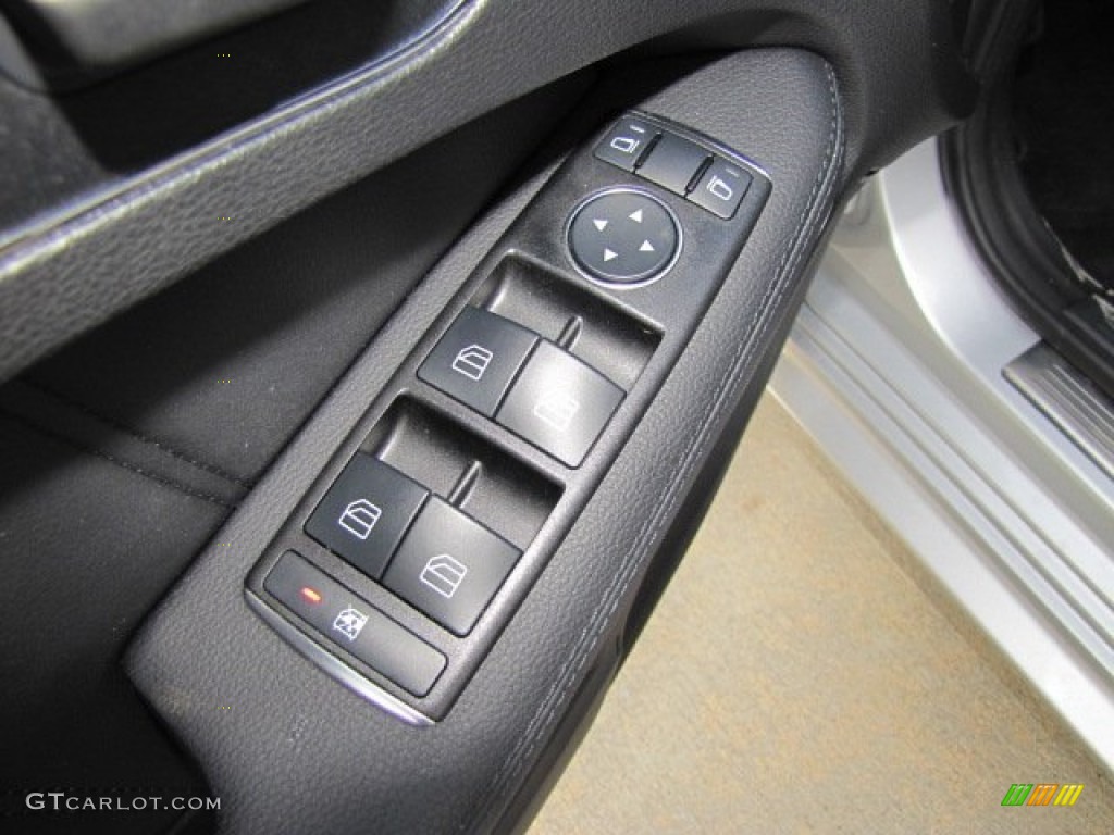 2011 Mercedes-Benz E 350 Sedan Controls Photo #76234696