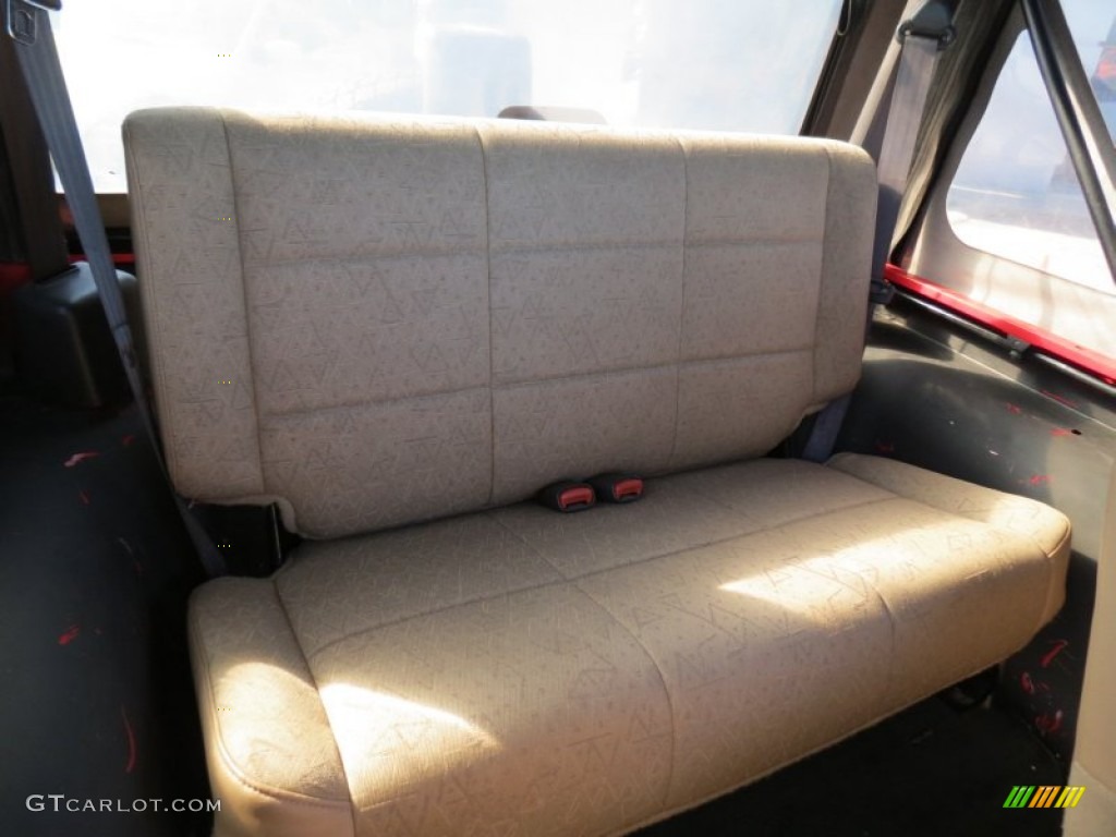 2002 Jeep Wrangler X 4x4 Rear Seat Photo #76236203