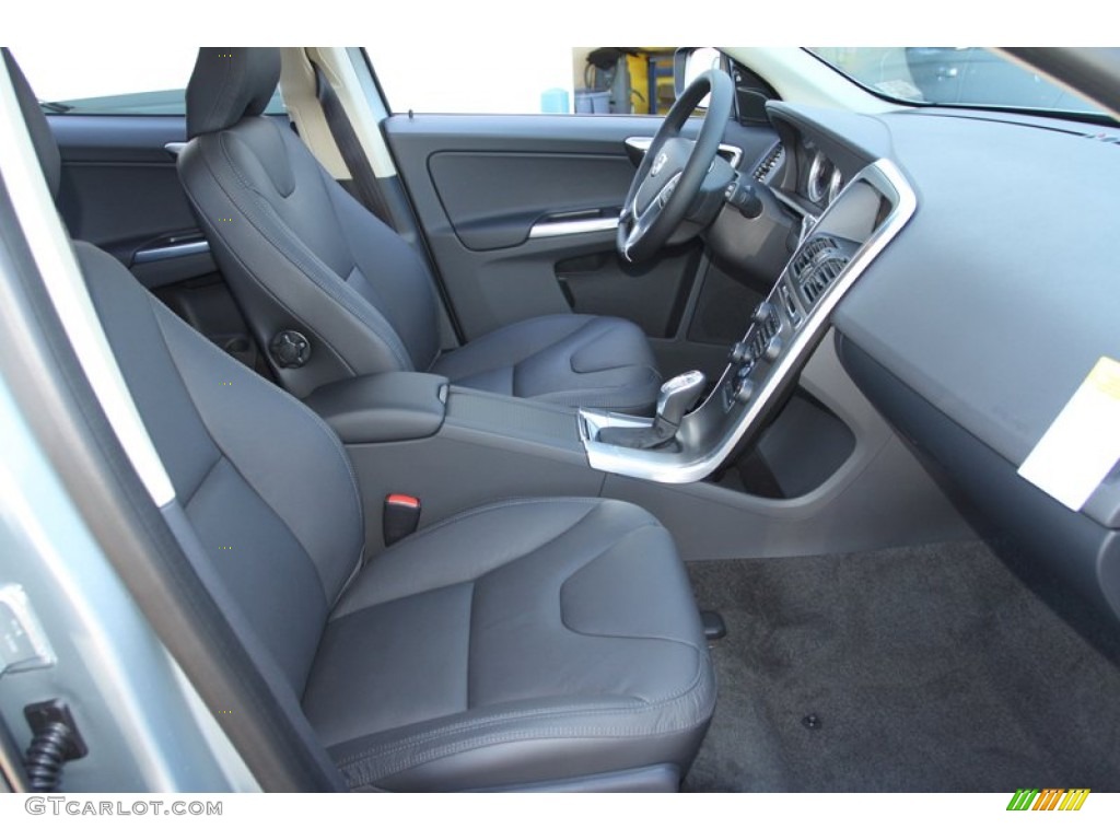 2013 Volvo XC60 3.2 Front Seat Photo #76237586
