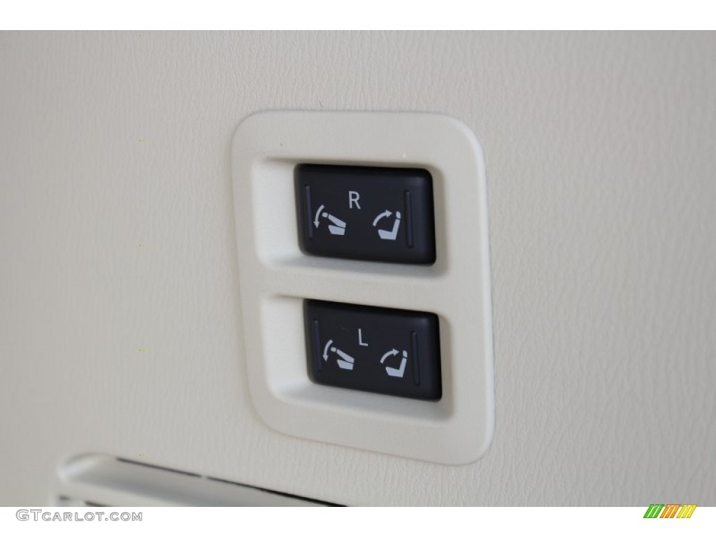 2013 Infiniti QX 56 Controls Photo #76239629