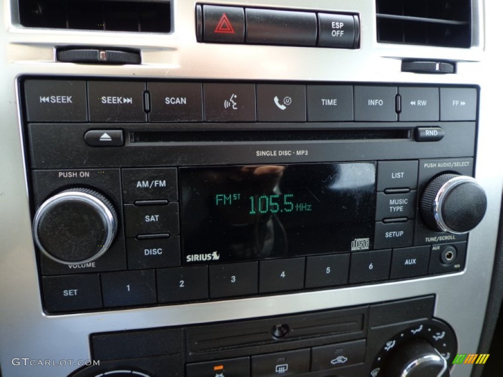 2008 Chrysler 300 Limited Audio System Photo #76239980