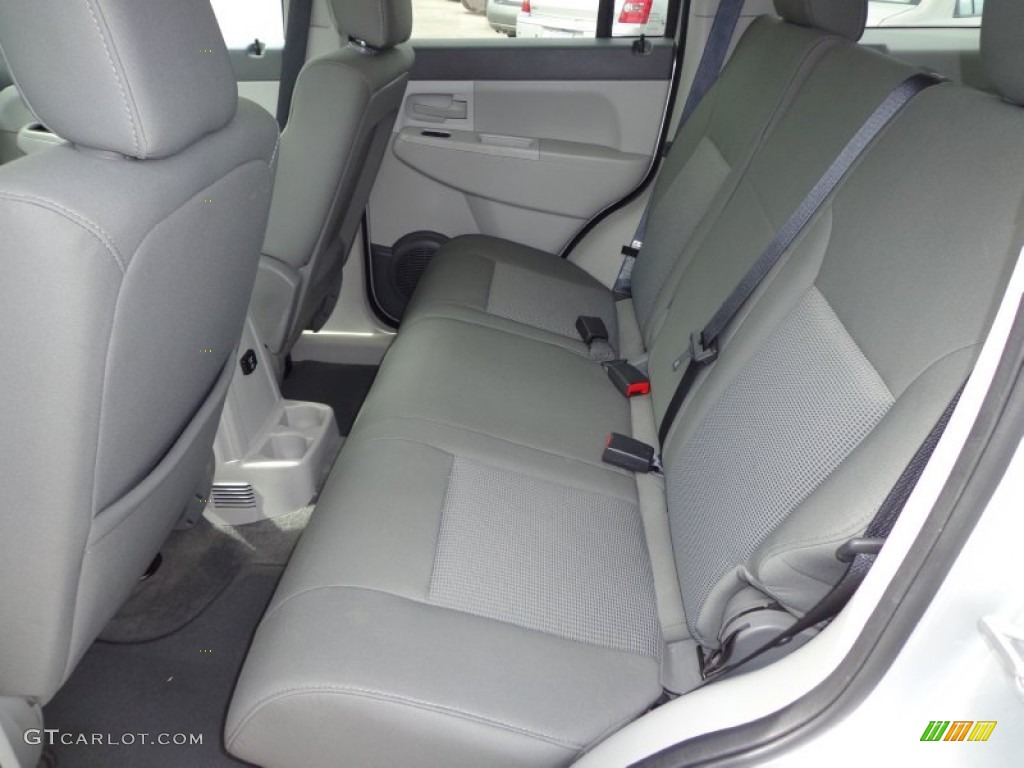 2008 Jeep Liberty Sport Rear Seat Photo #76240115