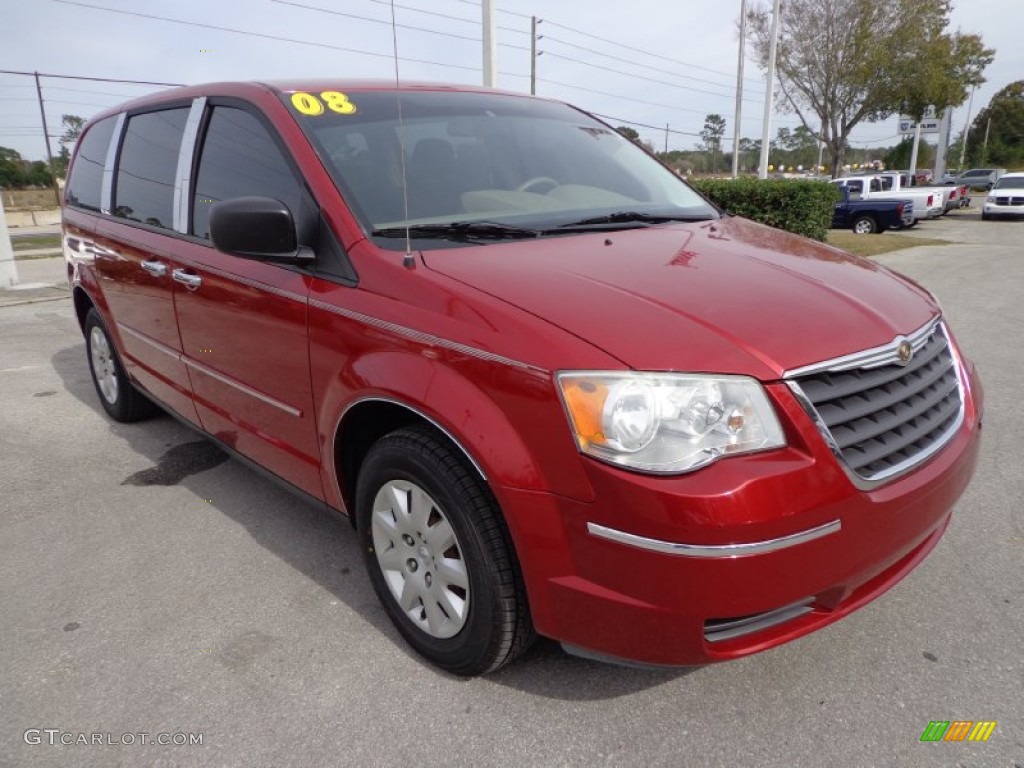 Inferno Red Crystal Pearlcoat 2008 Chrysler Town & Country LX Exterior Photo #76241486