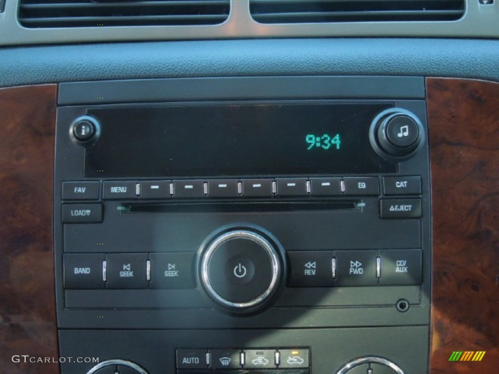 2009 Chevrolet Silverado 2500HD LTZ Crew Cab 4x4 Audio System Photo #76241954